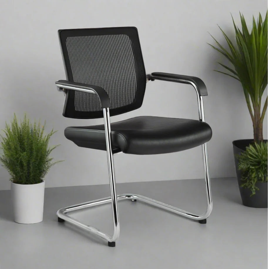 Black office chair 50X50 - OC21