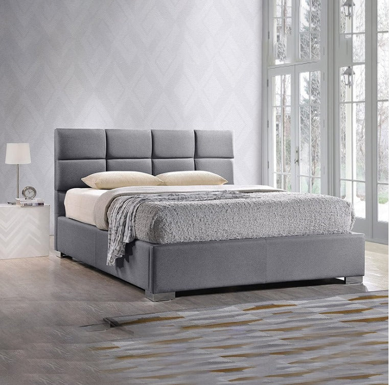 Multi-size and multi-colored bed SUL17