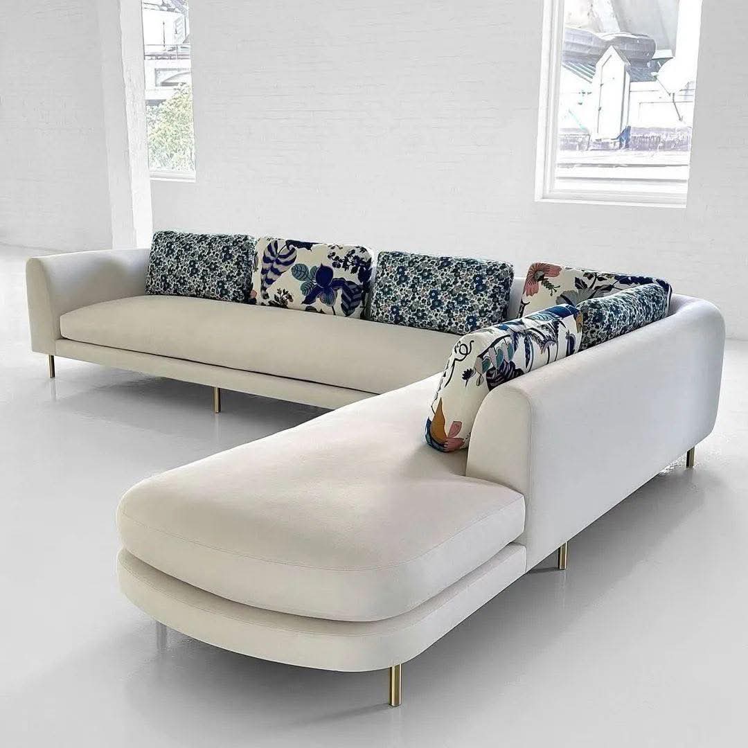 ركنة خشب زان - أوف وايت، مع وسائد بنقوش زرقاء وخضراء - 350 × 250 × 90 - متعددة الألوان من بان هومز