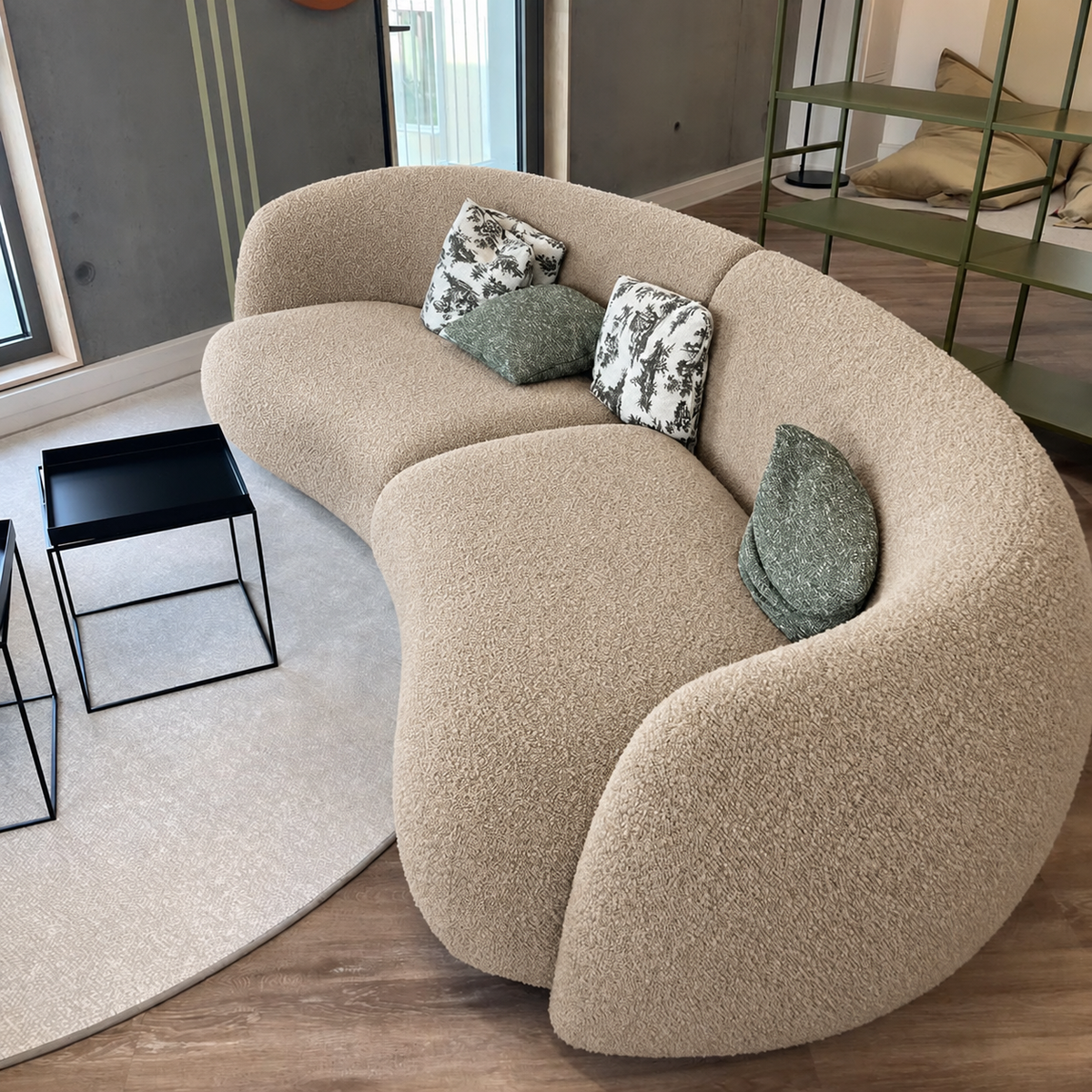- بيج من بان هومز